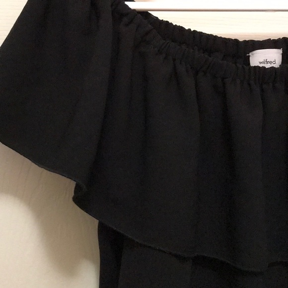 Aritzia Off the shoulder top - Picture 2 of 2